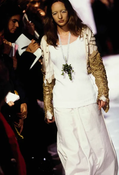 Look 5